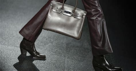 Hermès sued for alleged antitrust violations with Birkin 